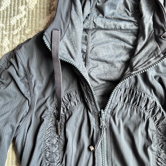 lululemon Reversible Dance Studio Jacket - Picture 2 of 5
